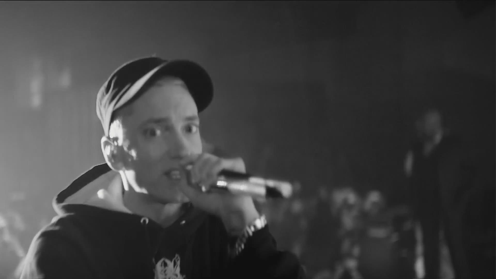 Eminem - Rap God Live at YouTube Music Awards 2013